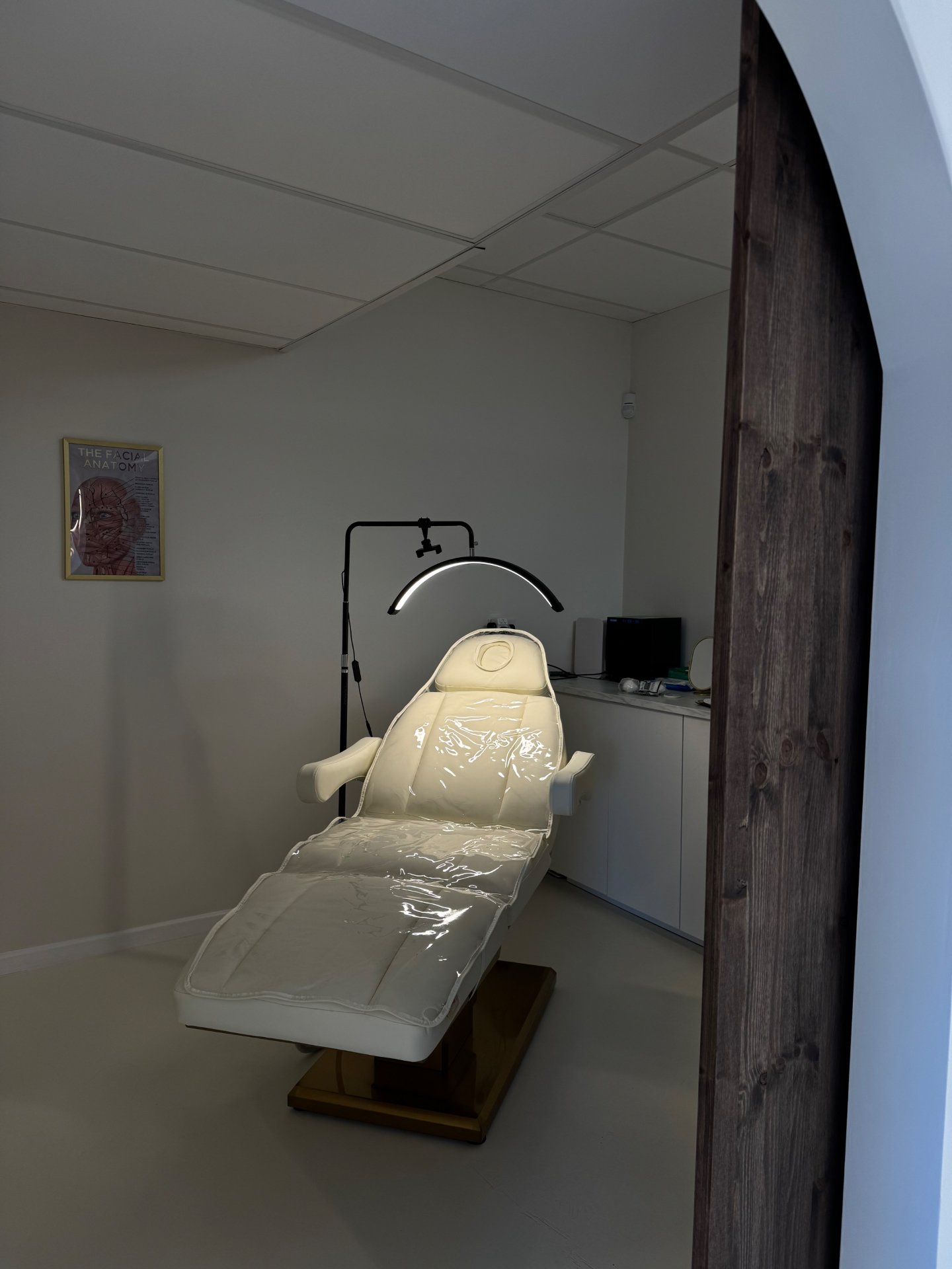 Private treatment room at Glossed